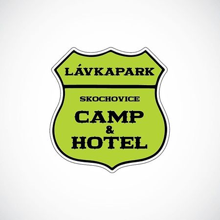 ホテル Lavka Park Skochovice Vrané nad Vltavou エクステリア 写真