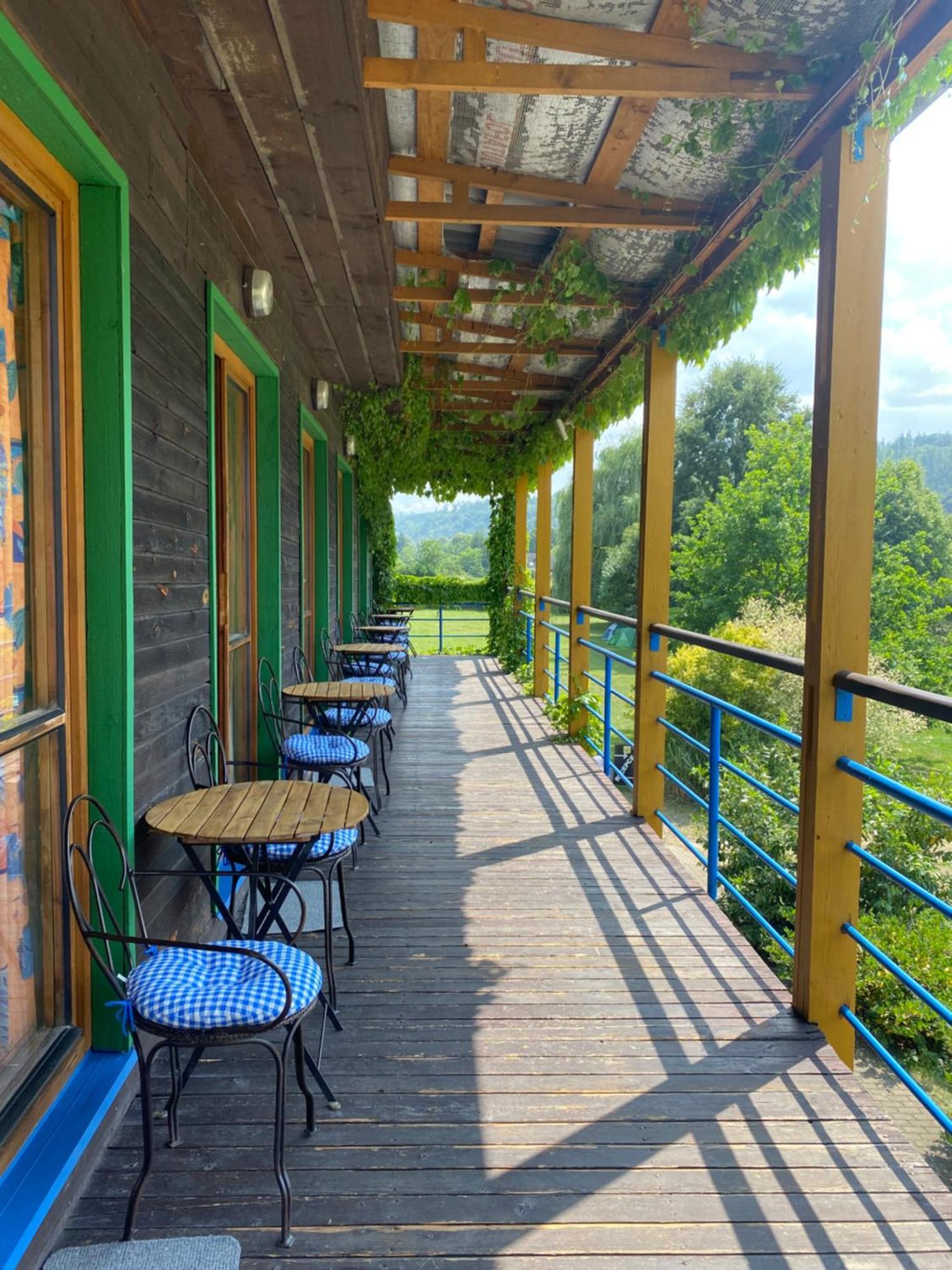 ホテル Lavka Park Skochovice Vrané nad Vltavou エクステリア 写真
